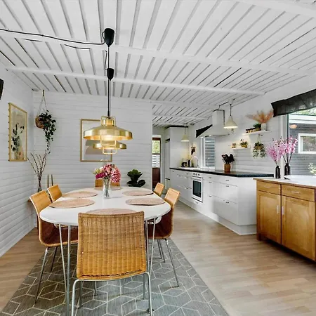 8869-glesborg-fuglevaenget-3 *